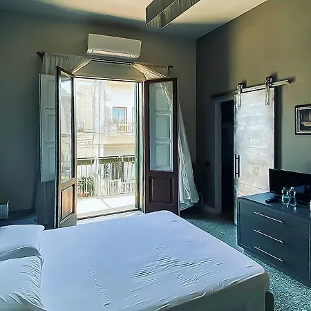 Guest house Industrial